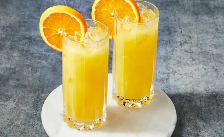 Screwdriver drink: Przepis na klasyczny koktajl i jego wariacje