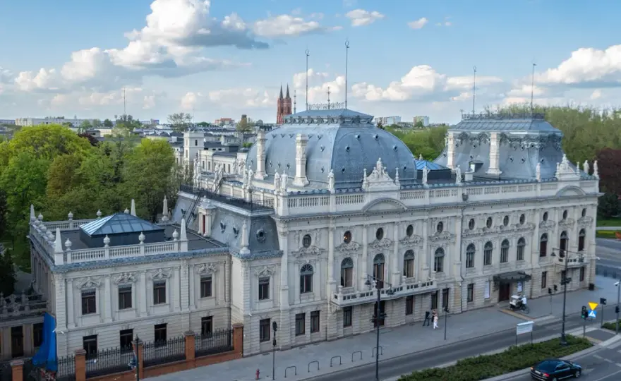 Co zwiedzić w Łodzi? Odkryj sekrety miasta włókniarzy!