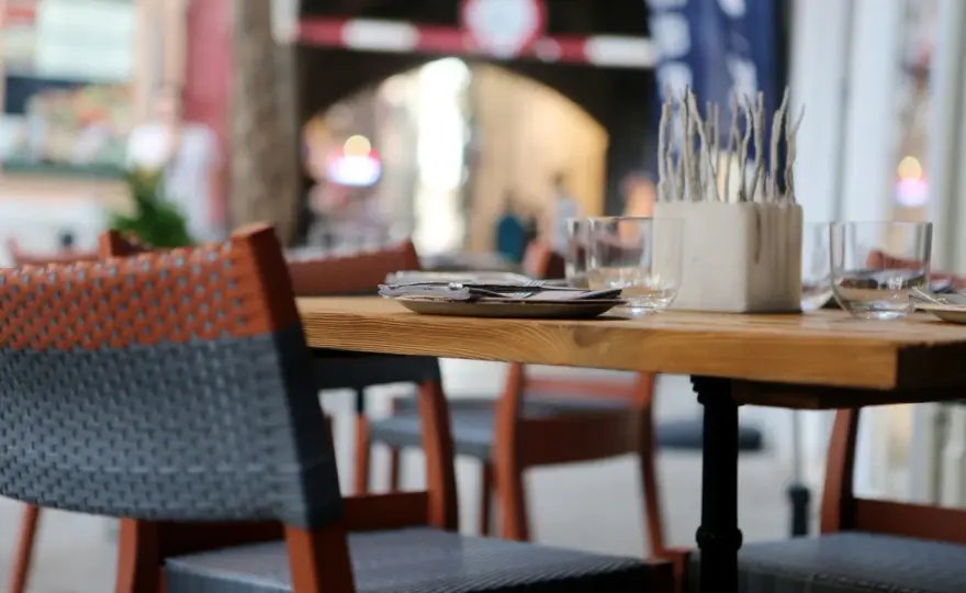 Dąbrowa Górnicza: Gdzie znaleźć najlepsze kawiarnie i restauracje?