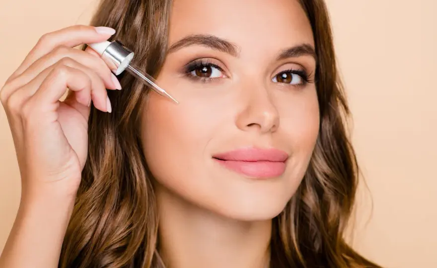 Retinol - jak zacząć kurację bez podrażnień?