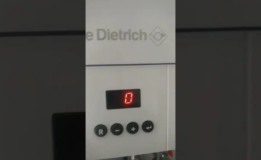 Jak włączyć ogrzewanie w De Dietrich - proste kroki i porady