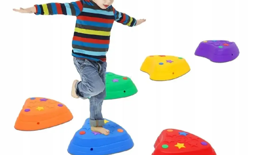 Panele sensoryczne dla dzieci – jak wspierają rozwój i zabawę