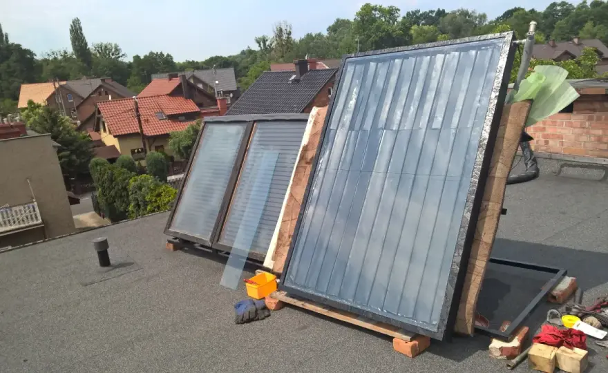 Jak zrobić panel słoneczny do grzania wody - proste kroki i materiały