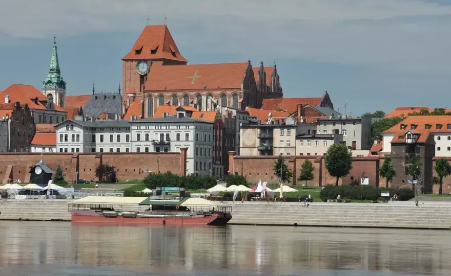 Toruń średniowieczny - jak czytać miasto? Plan spaceru UNESCO