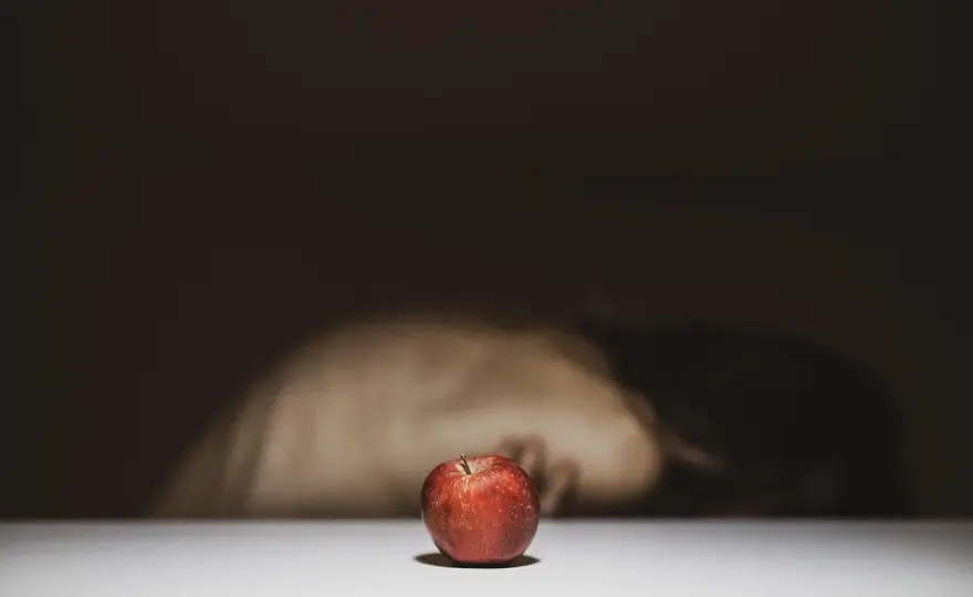 Czy zaciskanie ud to grzech? Zrozum moralne konsekwencje tego działania
