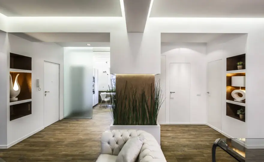 Decorazioni in cartongesso per pilastri interni senza appesantire