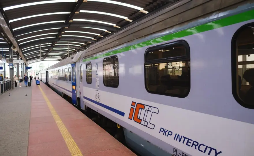 Zwrot biletu Intercity: Jak odzyskać pieniądze i ile masz na to czasu?