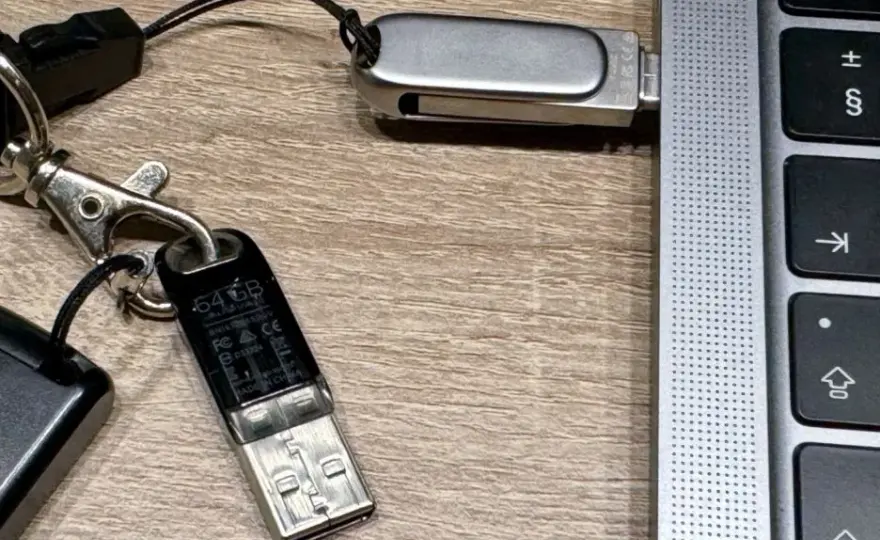 Jaki pendrive do muzyki - wybierz najlepszy dla swoich potrzeb