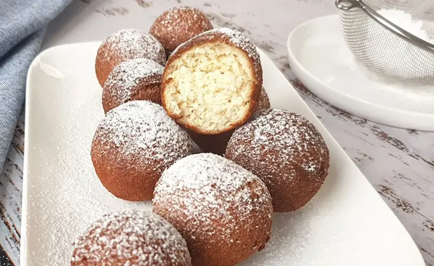 Najlepsze keto pączki z piekarnika: przepis na zdrowe słodkości bez cukru