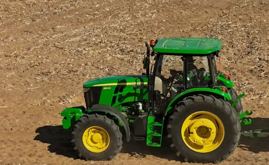  Ciągnik John Deere 120 KM | Nowy model w atrakcyjnej cenie
