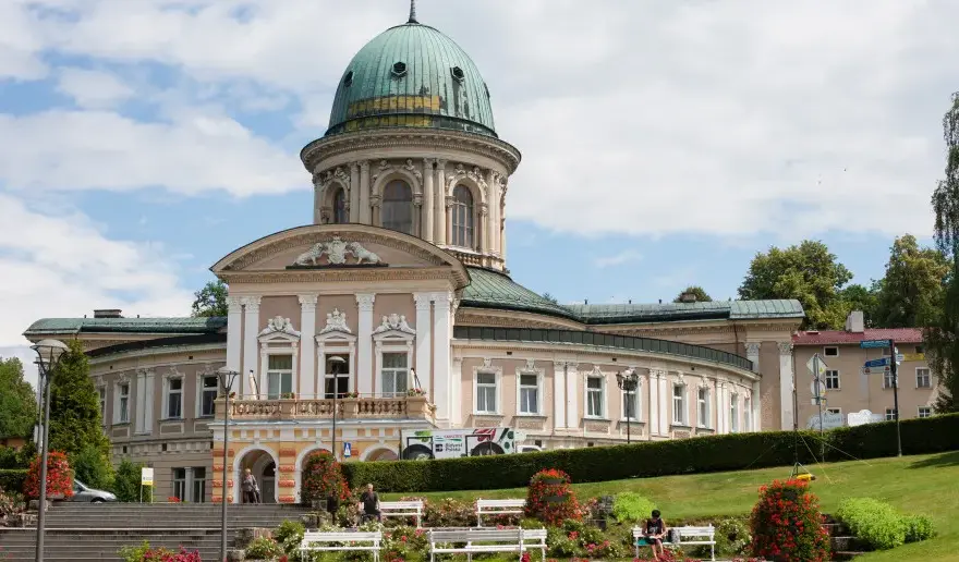 Jak sprawdzić termin sanatorium NFZ i uniknąć długiego czekania