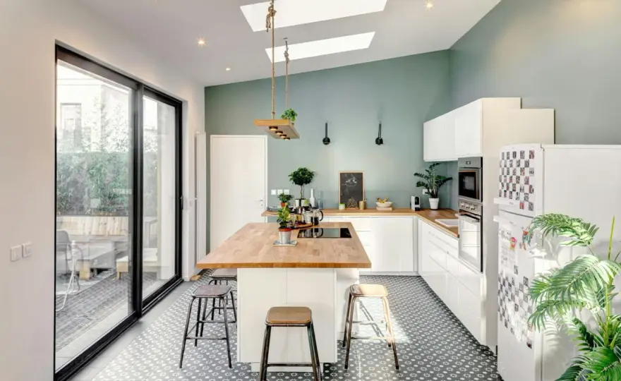 Rénovation électrique cuisine - Prix, normes et astuces
