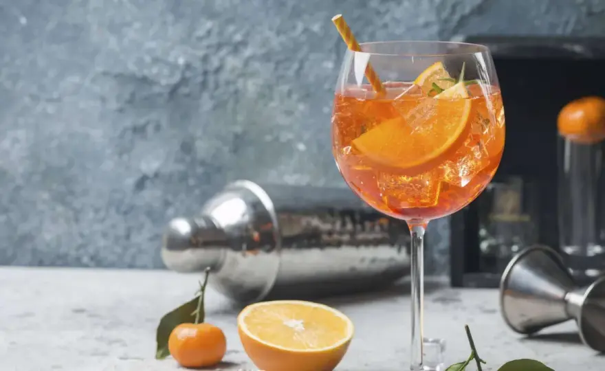 Aperol Spritz Rezept in ml – So gelingt der perfekte Drink