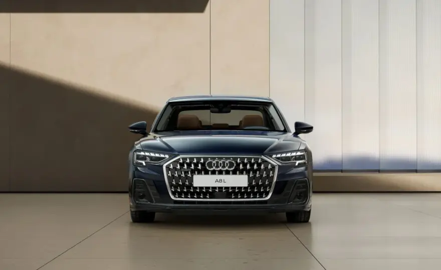 Audi A8 - Ceny, wersje i porównanie. Czy to wciąż król dyskrecji?