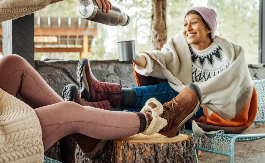 Warm Feet Hiking - The Real Secret to Winter Comfort