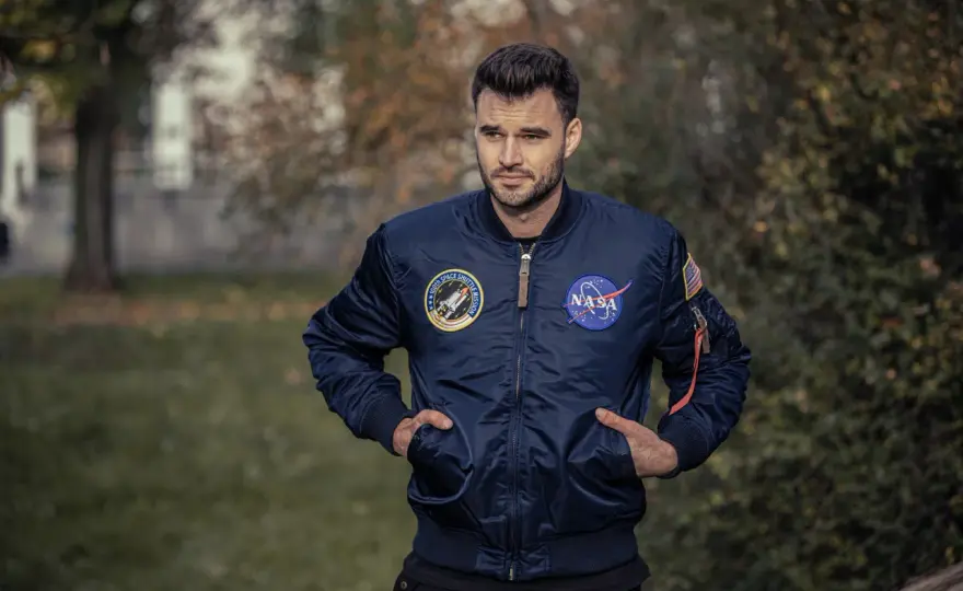 Alpha Industries - Legenda wojska czy moda? Sprawdź, czy warto!
