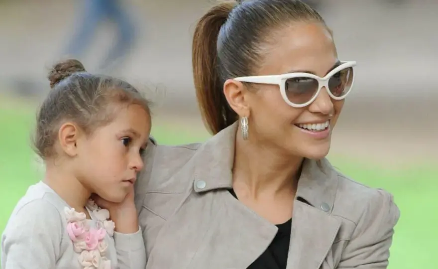 Dzieci Jennifer Lopez - kim są Max i Emme?