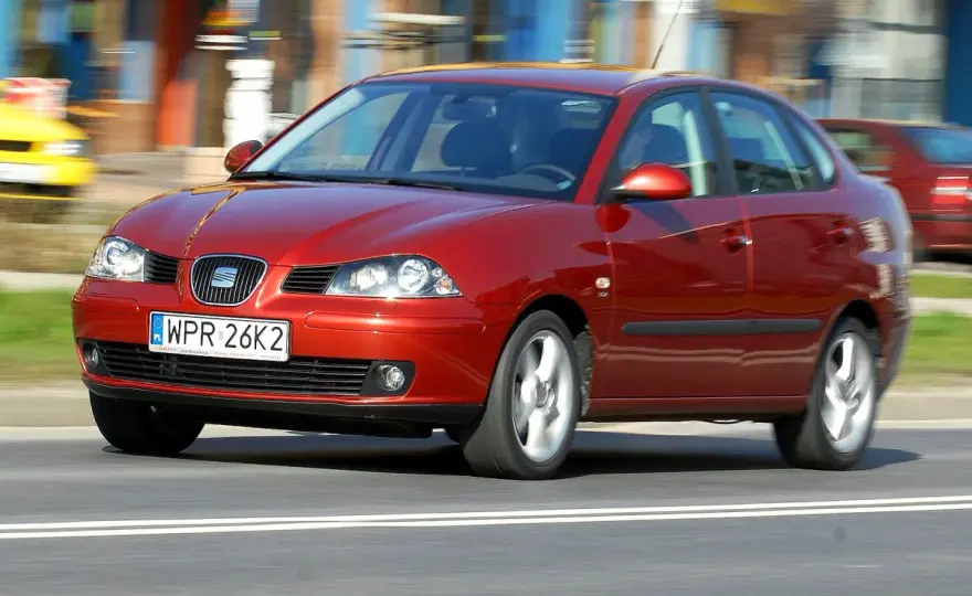 Seat Cordoba 1.4 - Dane techniczne, spalanie i wady. Którą wersję wybrać?