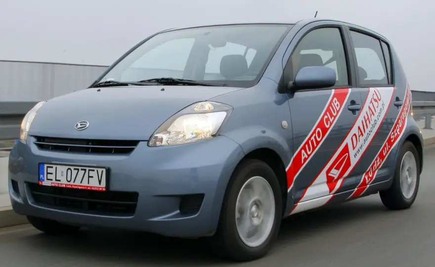 Daihatsu Sirion - Czy ten miejski hatchback to dobry wybór?