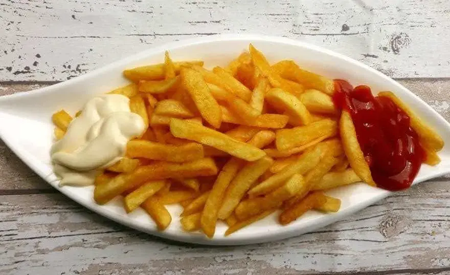 Frytki belgijskie czym się różnią od tradycyjnych frytek? Oto szczegóły