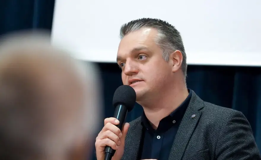 Szczepan Wójcik: Jak skutecznie przeprowadzać szczepienia?