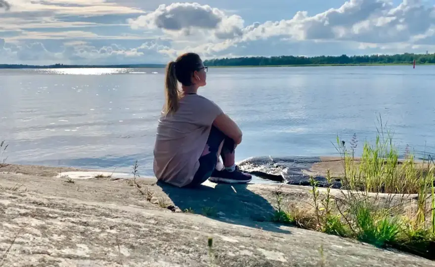 Meditation för sömn - Så får du ro i huvudet och somnar lättare