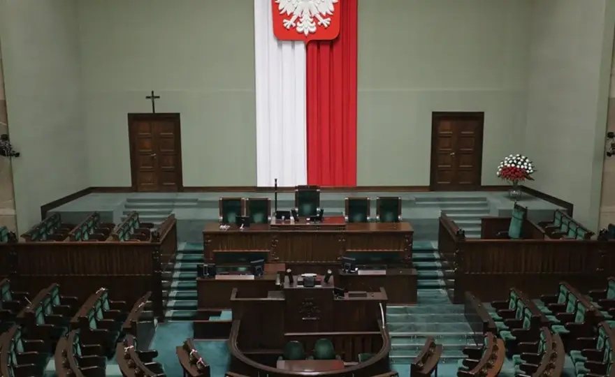 Ilu posłów liczy Sejm RP? Konstytucja, Senat i wybory