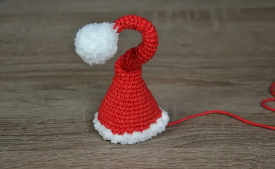 Mikołaj z włóczki - Proste DIY krok po kroku. Uniknij błędów!