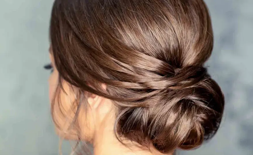 Recogido bajo para boda - guía para elegir el que más favorece