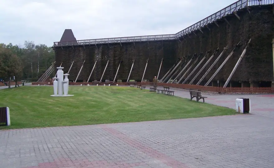 Co zwiedzić w Inowrocławiu? Tężnie, zabytki, plany wycieczek
