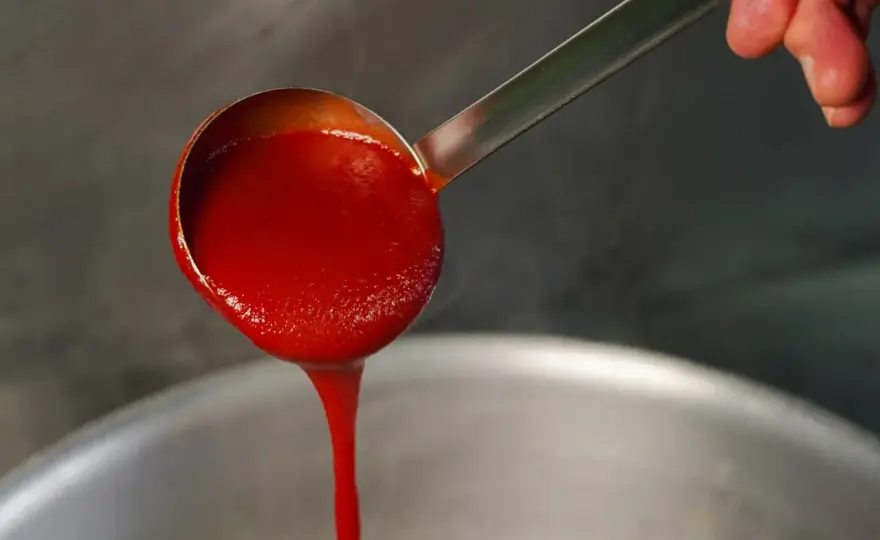 Passata, przecier, koncentrat - Jaka baza do zupy pomidorowej?
