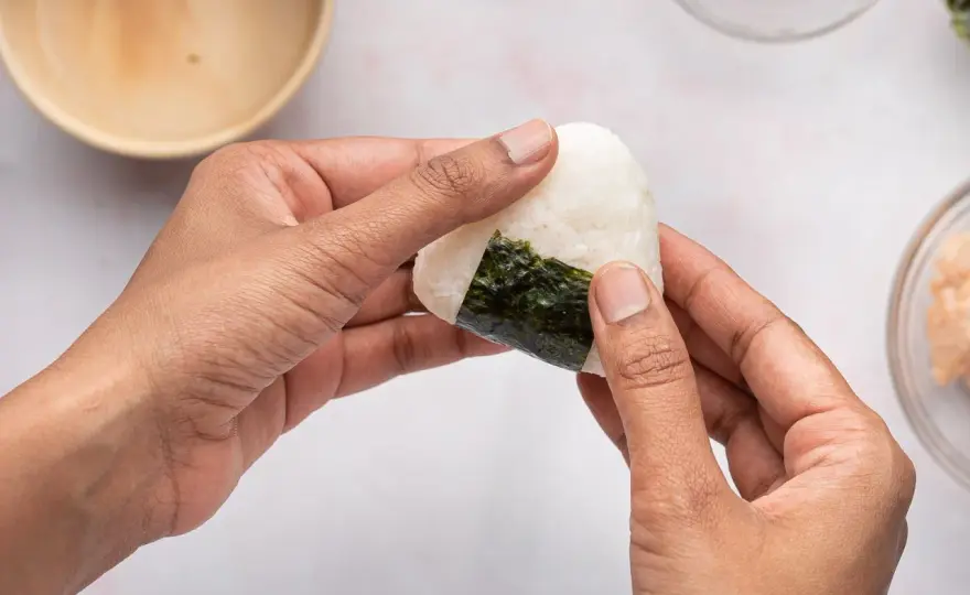 Perfect Onigiri - What's the Ideal Rice Ball Size?