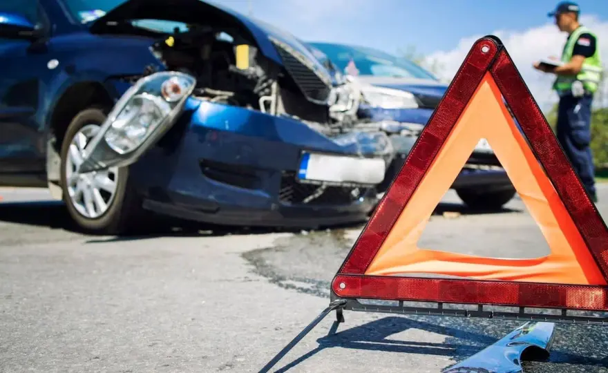 Incidente senza assicurazione - Cosa fare e chi paga?