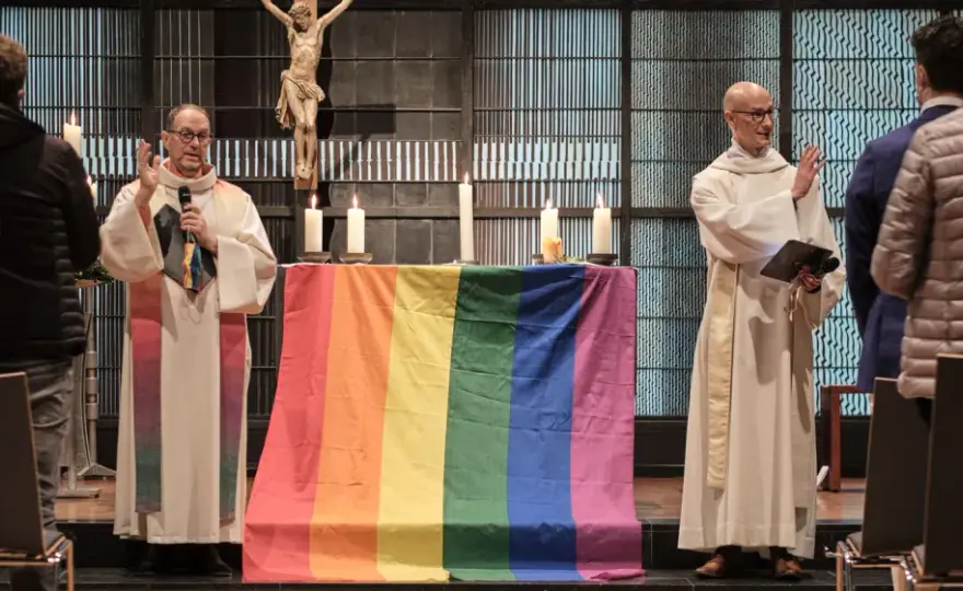 Gleichgeschlechtliche Ehe in der Kirche - Was ist möglich?
