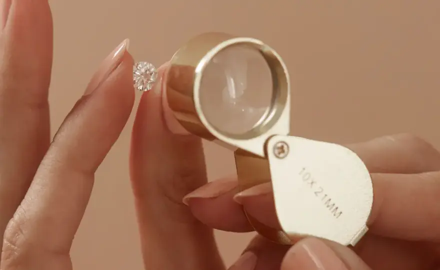 Einschlüsse im Diamanten - Wie viel Reinheit brauchen Sie wirklich?