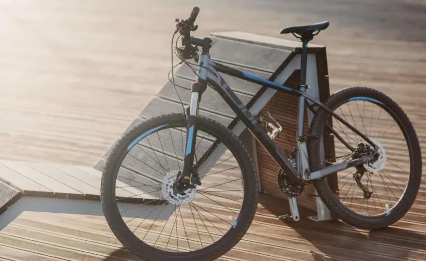 Rower crossowy czy MTB - Który wybrać i nie żałować?