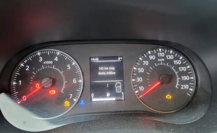 Ostrzeżenie AdBlue Renault Master - Jak uniknąć blokady rozruchu?