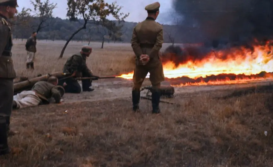 Flammenwerfer im Zweiten Weltkrieg - Systeme & Modellbau-Tipps