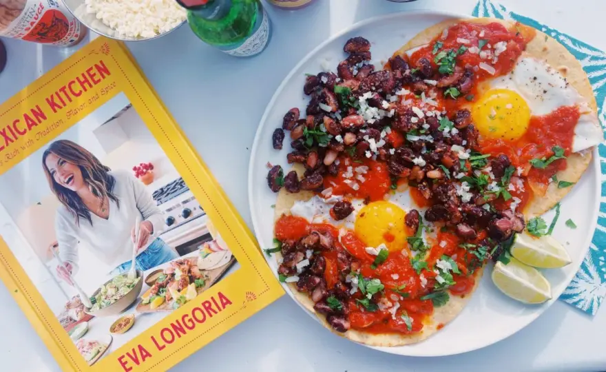 Huevos rancheros - la recette simple pour un jaune coulant