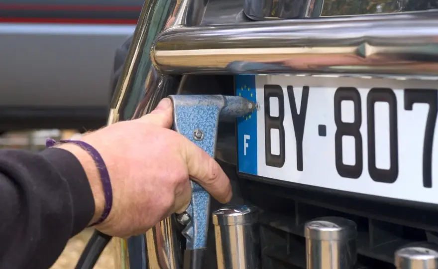 Cambiare la targa dell’auto - quando si può fare?
