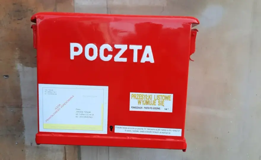 Odbiór listu z sądu przez żonę - Kiedy tak, kiedy nie?