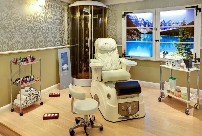 Relaks i wellness w Dworze Czarneckiego spa - oferta zabiegów i usług