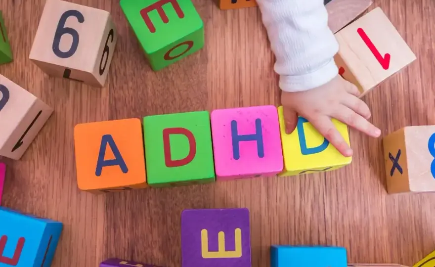 Spektrum: Autyzm a ADHD - Czym się różnią? Sprawdź!