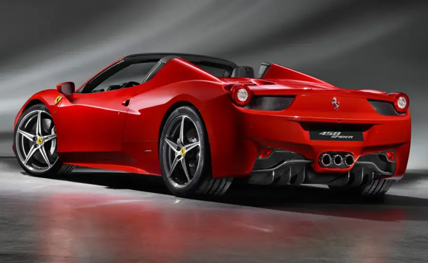 Ferrari 458 - Dane, wersje i poradnik - Którą odmianę warto wybrać?