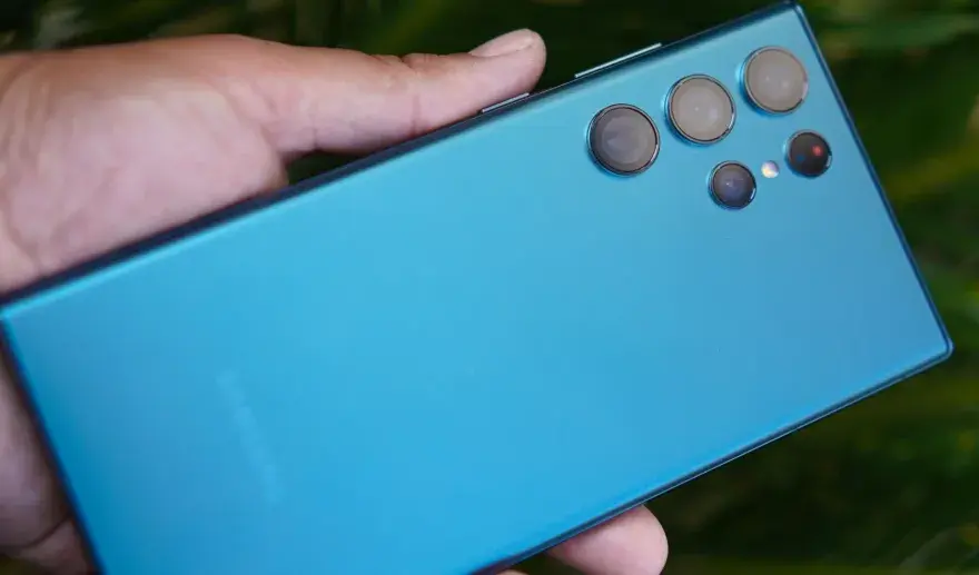 Jak usunąć brand Plusa z Samsunga? Poradnik krok po kroku
