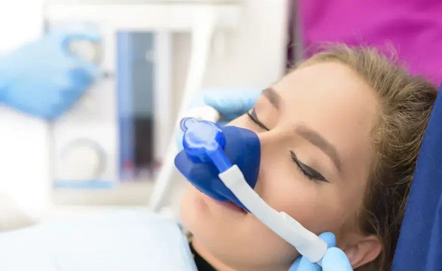 Jak się znieczulić przed dentystą, aby uniknąć bólu i stresu