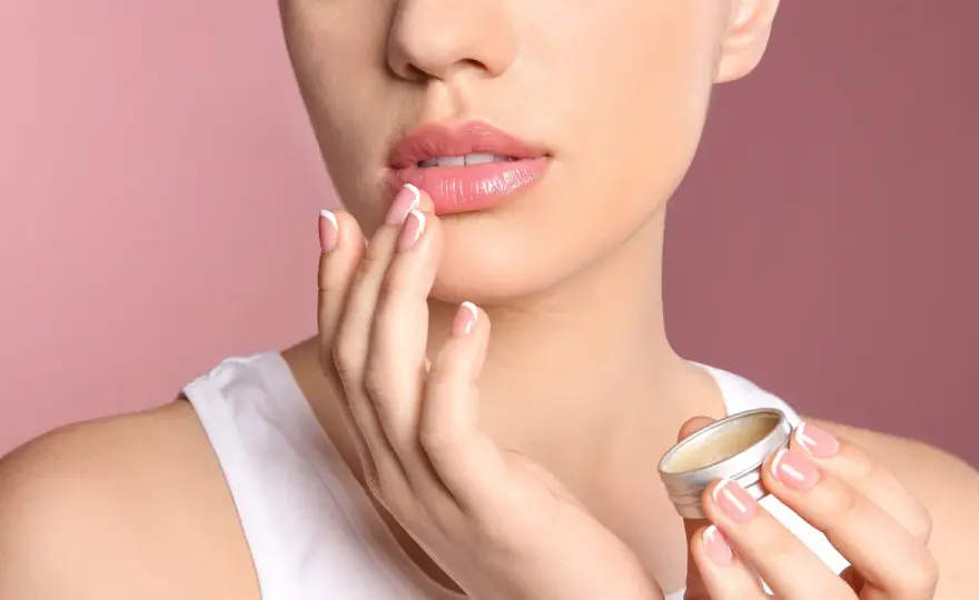 Labios secos y agrietados - Soluciones reales y lo que debes evitar