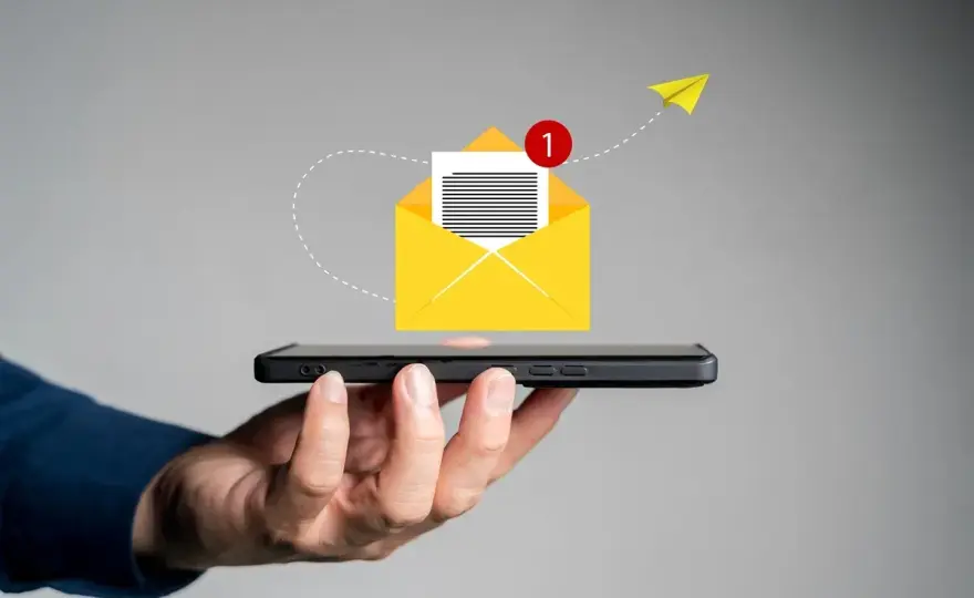 SMS o urlopie na żądanie - Wzory i zasady. Wyślij go dobrze!