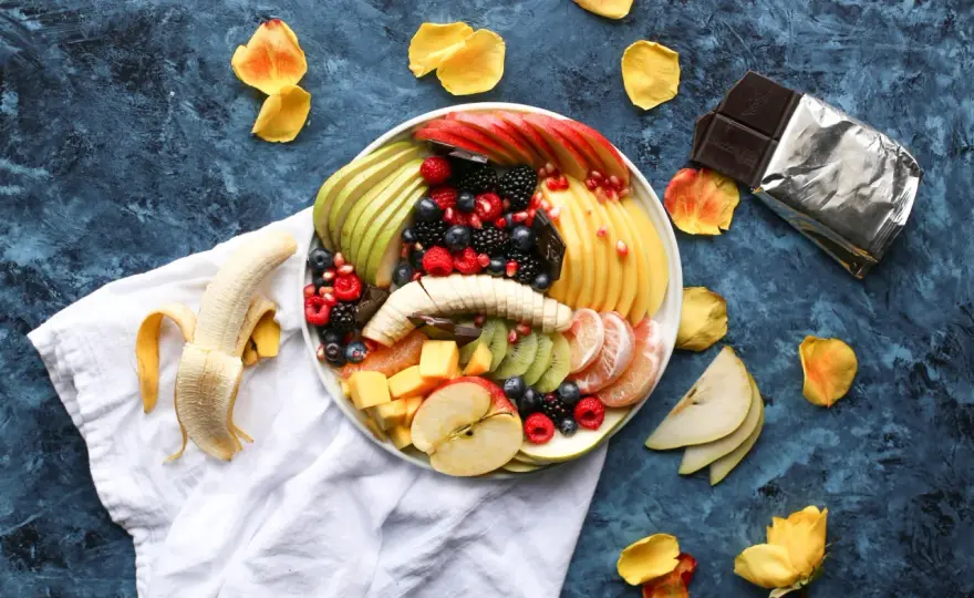 ¿Es bueno comer fruta por la noche? Cuándo sí y cuándo no