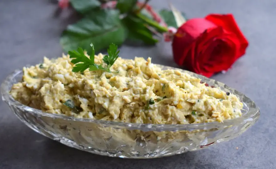 Pasta z awokado i tuńczyka - Przepis na idealną kremowość
